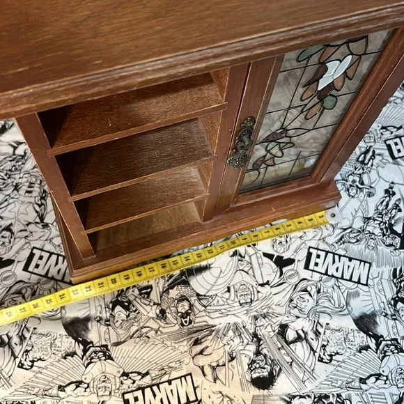 Tiny wooden cabinet for a dollhouse or for jewelry storage - Picture 4 of 10